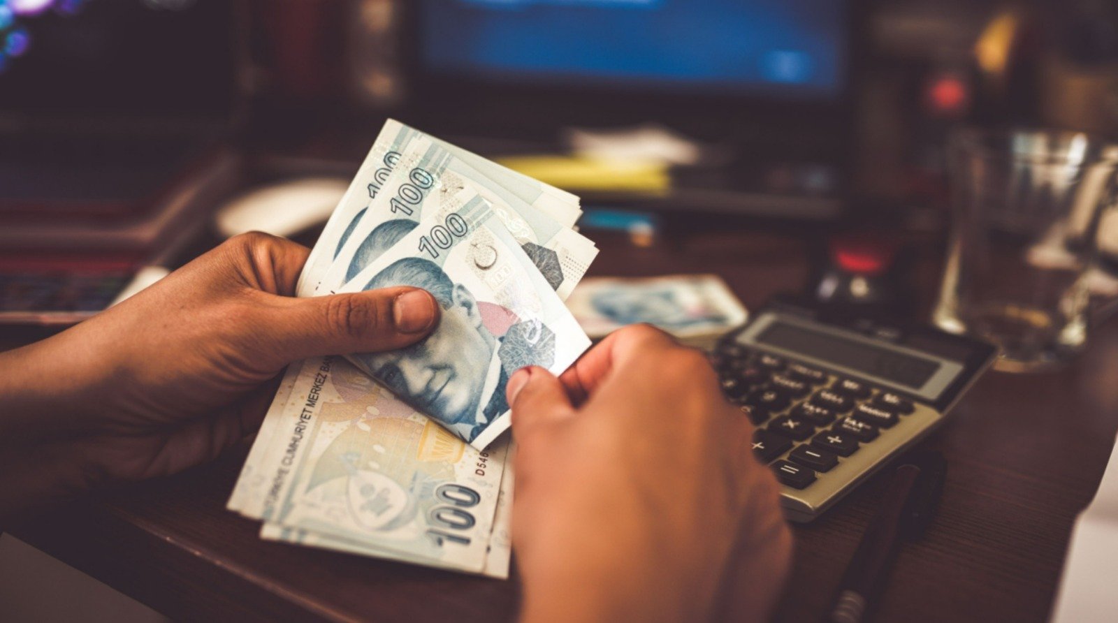 Bankacılık devinden promosyon hamlesi! Tutarı duyan  bankaya koşuyor