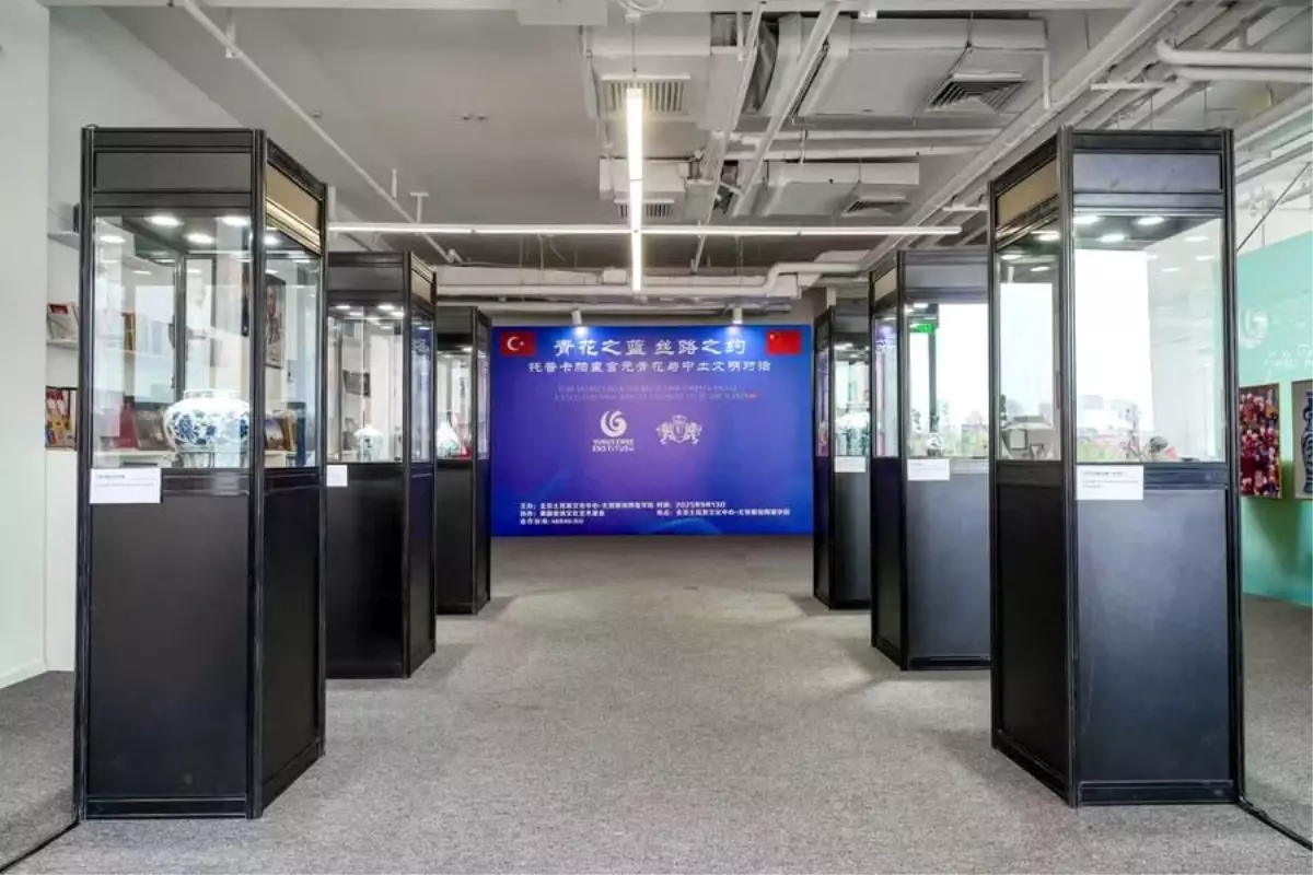 Beijing’de Kültürel Buluşma: Mavi-Beyaz Porselen Sergisi