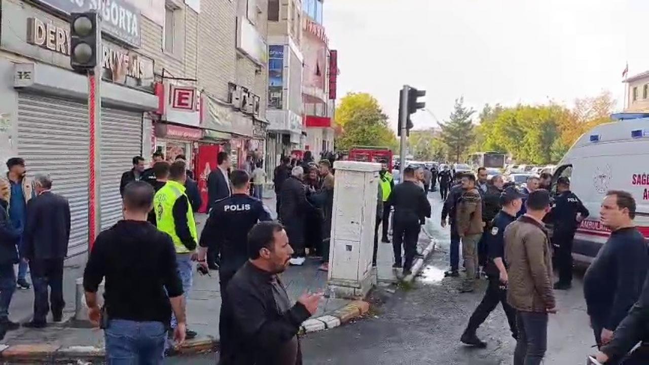 İki aile arasında silahlı kavga: Yaralılar var!