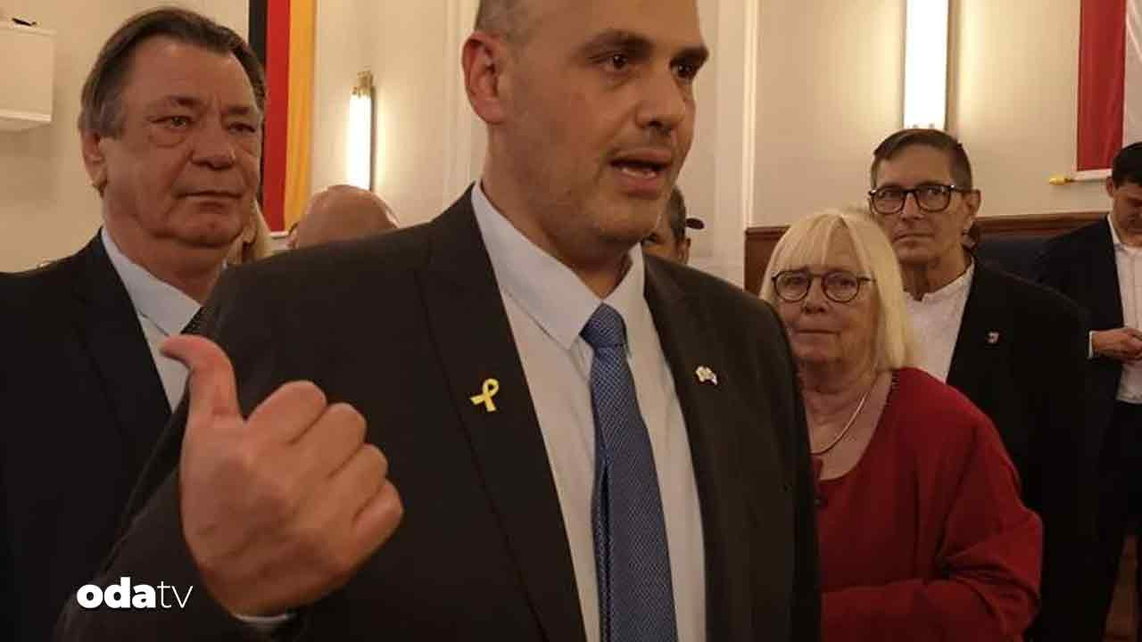 İsrailli başkana Berlin’de protesto: Hoş gelmeden soykırımcı katil