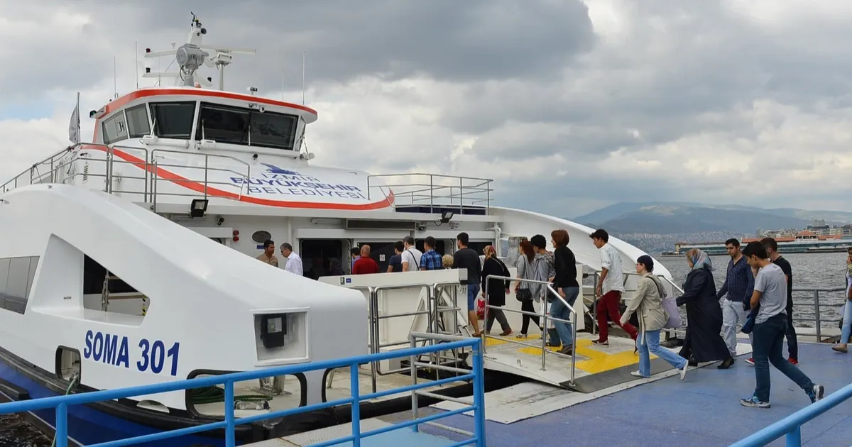 İzmirliler İZDENİZ’den memnun