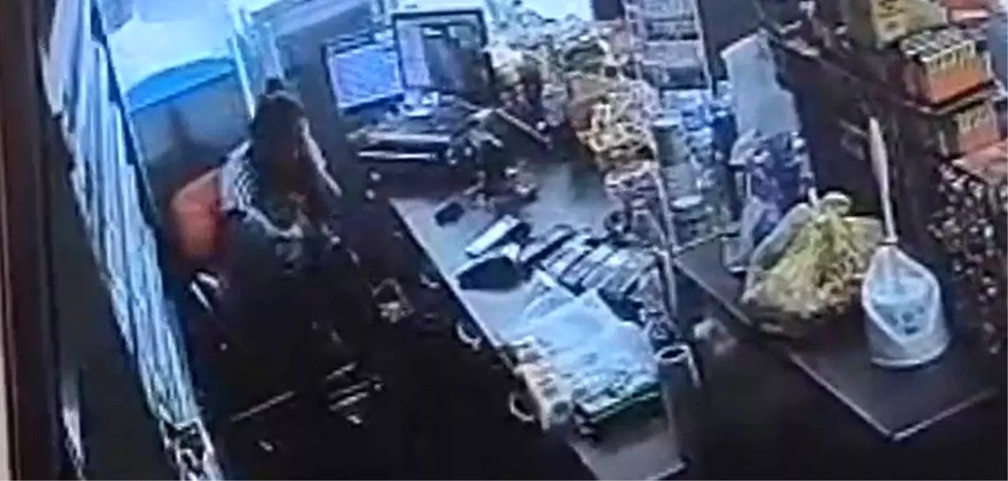 Manisa’da Akaryakıt İstasyonunda Dehşet Anları: Eski Eşini Bıçakladı