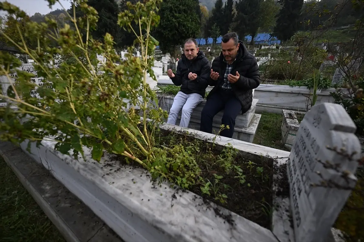 Düzce Depremi’nin Acıları: 26 Yıl Sonra Yeniden Hatırlatıyor