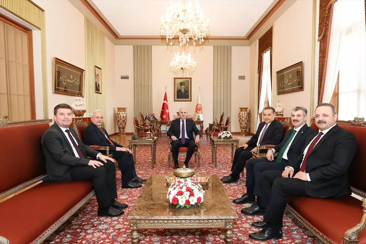 Kurtulmuş Aksaray Heyetini Kabul Etti