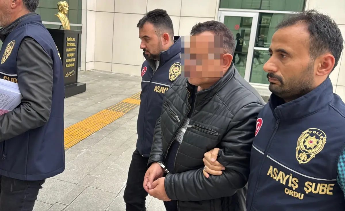 Kuyumcudan 2 Milyon Lira Değerinde Altın Çalan Şahıs Tutuklandı