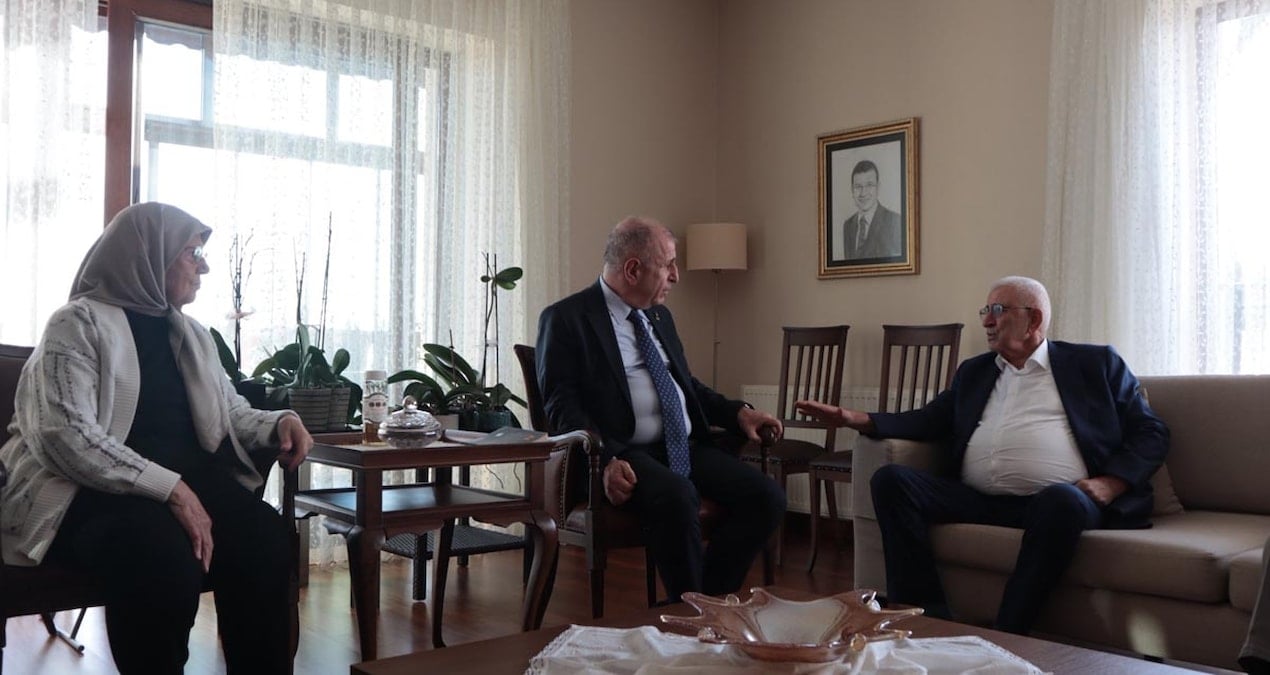 Ümit Özdağ’dan İmamoğlu ailesine ziyaret