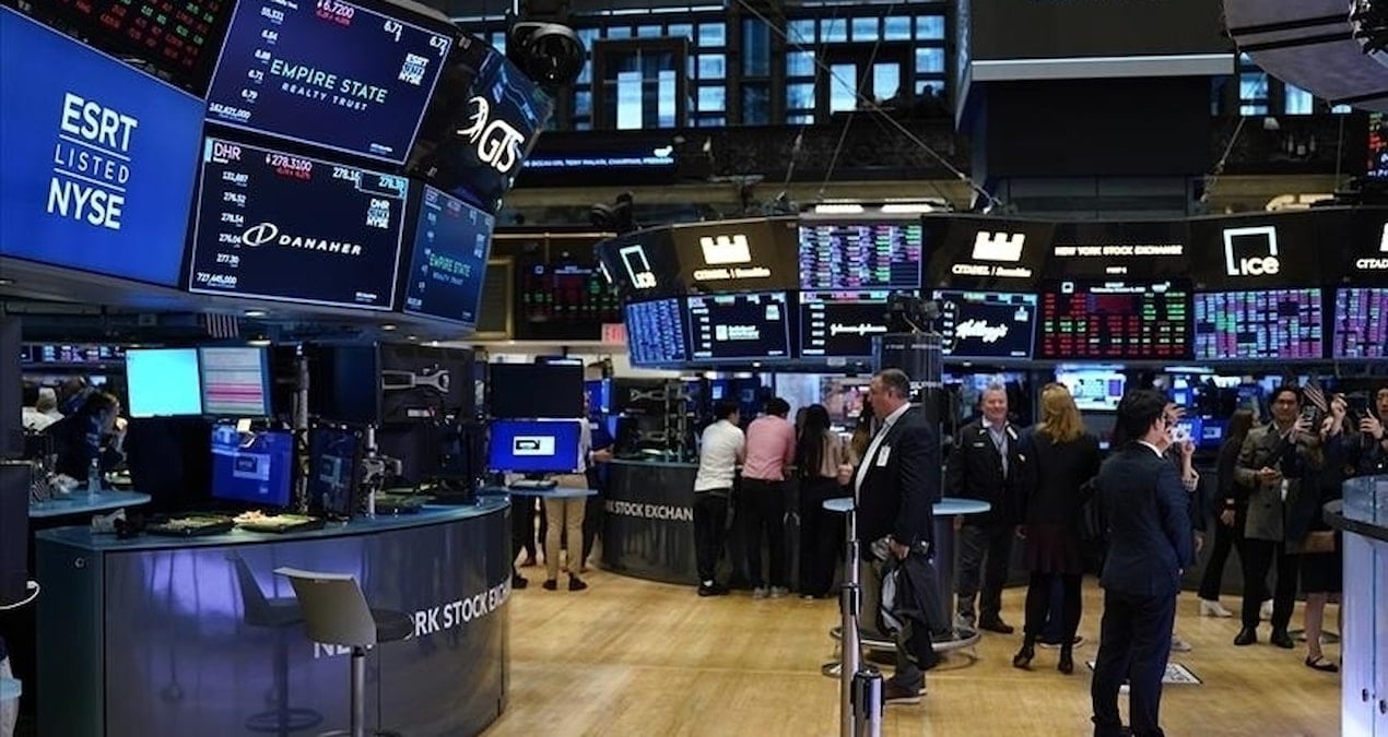 Fed sonrası piyasalarda iyimserlik artıyor: Altın rekora yaklaştı, petrol yükseldi