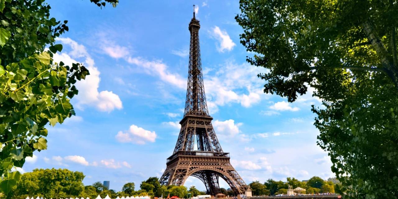 Fransa’yı ziyaret edecek Türk vatandaşlarına uyarı