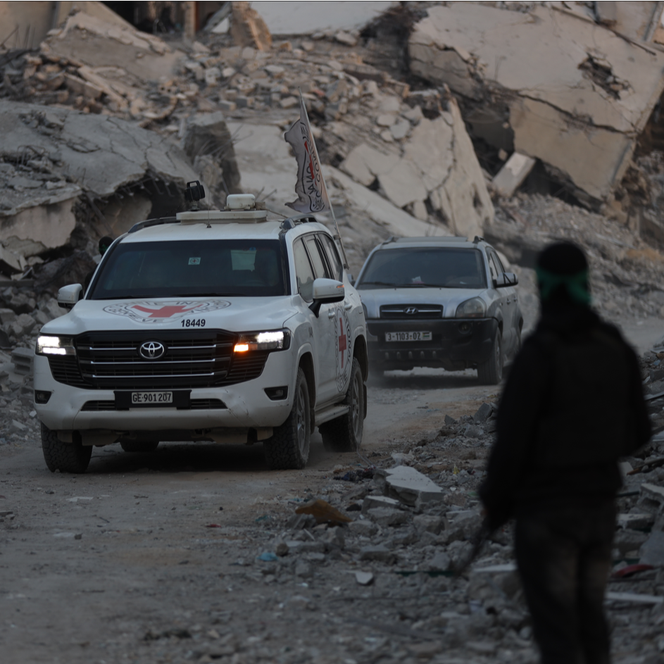 İsrail, Hamas’ın Kızılhaç’a teslim ettiği esir cesedini aldığını duyurdu