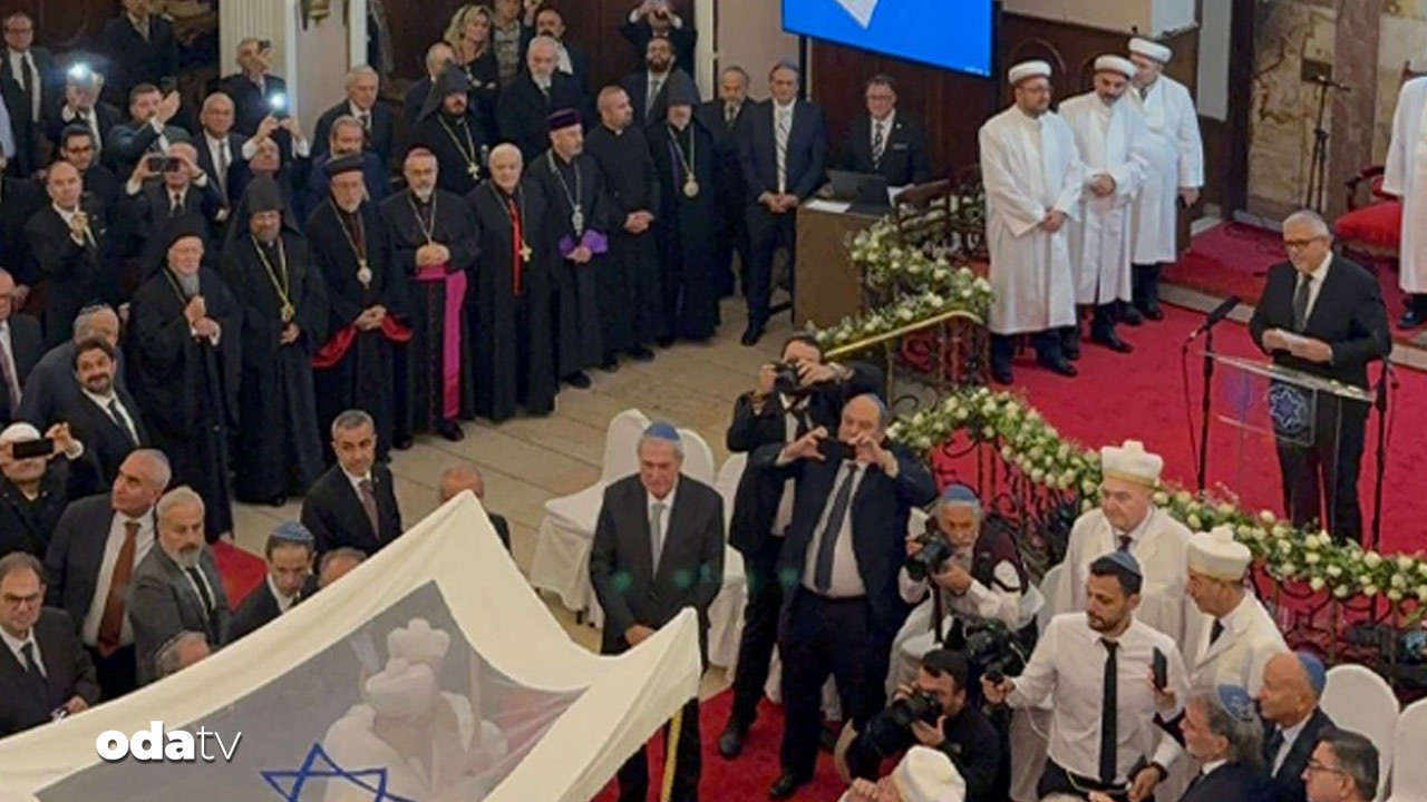 İstanbul’da entelasyon töreni: Diyanet temsilcileri de Sinagog’da