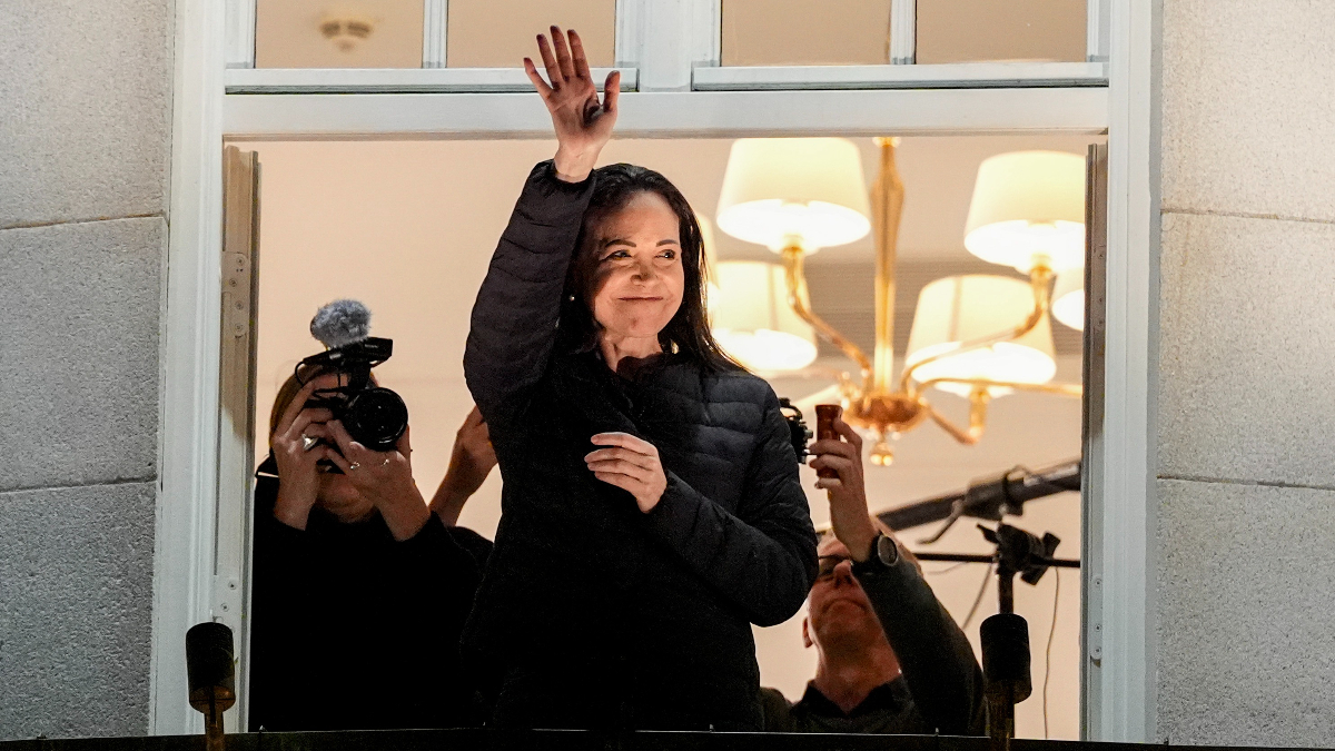 Nobel Ödüllü Machado, 16 ay sonra ilk kez kamuoyu önünde