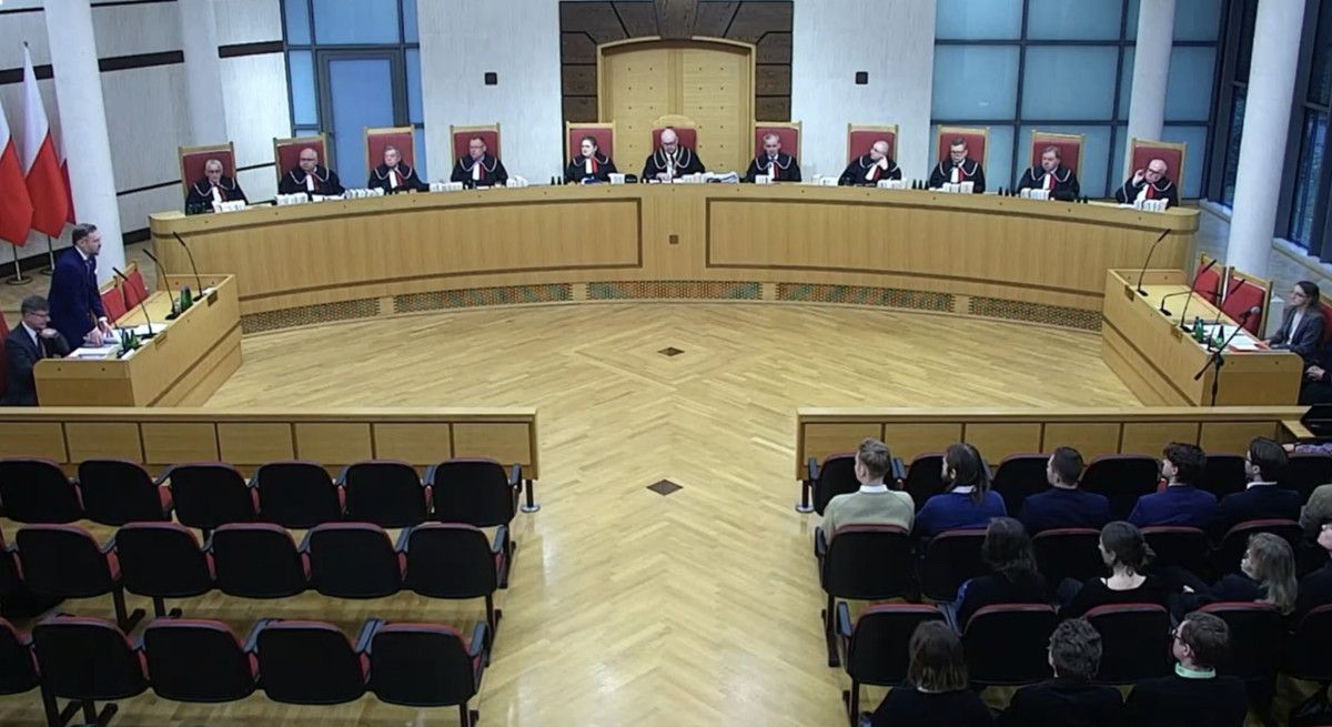 Polonya’da Komünist Parti ‘yasa dışı’ ilan edildi