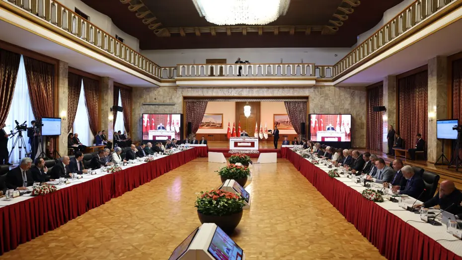 Süreç komisyonunun çalışma süresi 2 ay uzatıldı