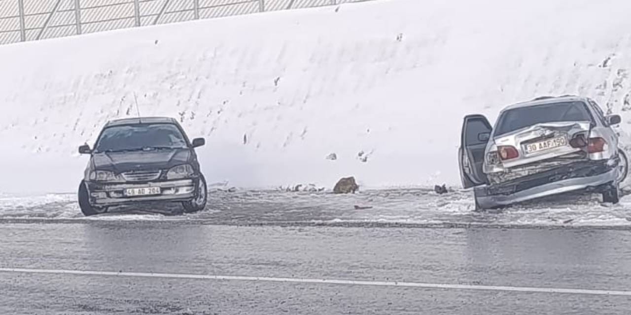 Van’da zincirleme trafik kazası