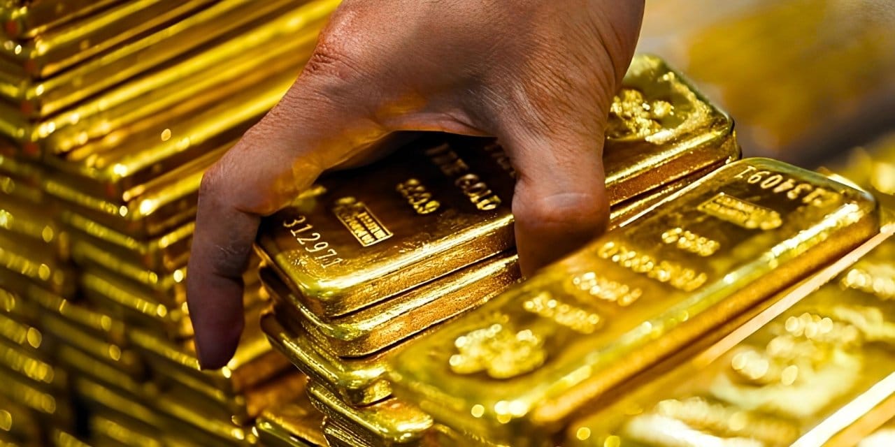 Standard Chartered’dan Altın Fiyatlarına İyimser Tahmin