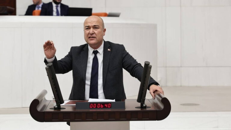 gulistan-doku-sorusturmasinda-gizemli-olay-chpli-murat-bakan-kurtulmusa-sordu-onergedeki-isimleri-kayitlardan-kim-PuEK3x3w