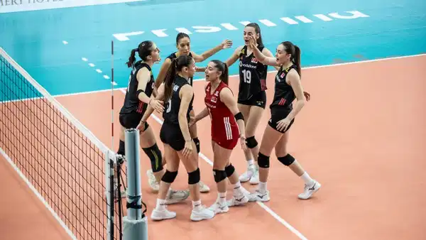 17 yas alti kadin milli voleybol takimi balkan sampiyonu oldu 93UHanVr